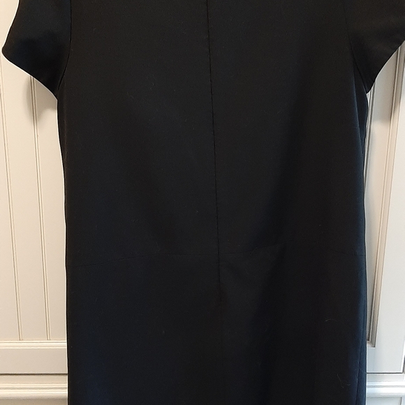 Loft Petites Shift Dress (with pockets!) - Picture 3 of 6